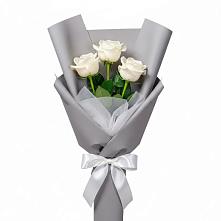 Букет 3 белые розы в Почепе