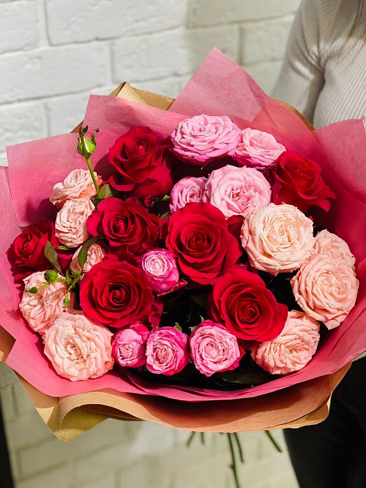 Букет цветов из: Розы в Почепе