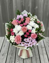 Букет цветов из:  Альстромерии, Гвоздики, Розы и Хризантемы в Почепе