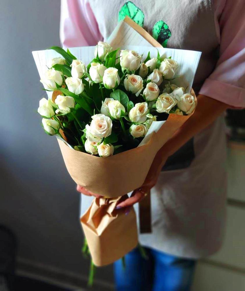 Букет цветов из: Розы в Почепе