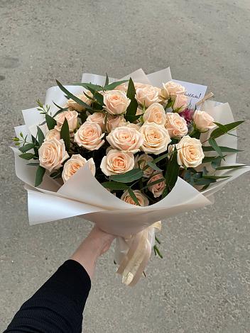 Букет Кремовые розы Латте в Почепе
