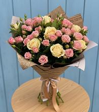 Букет цветов из:  Розы в Почепе