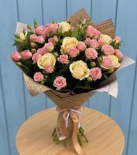 Букет цветов из:  Розы в Почепе