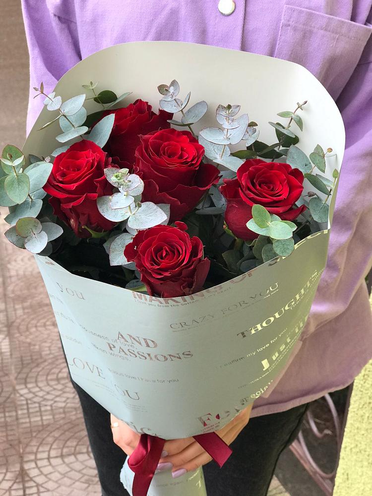 Букет цветов из: Розы в Почепе