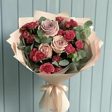 Букет цветов из:  Гвоздики и Розы в Почепе
