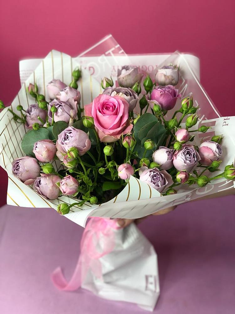 Букет цветов из: Розы в Почепе