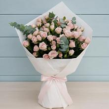 Букет цветов из:  Розы в Почепе