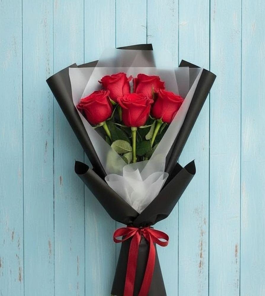 Букет цветов из: Розы в Почепе