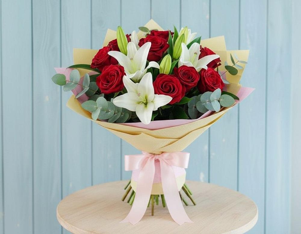 Букет цветов из: Лилии и Розы в Почепе